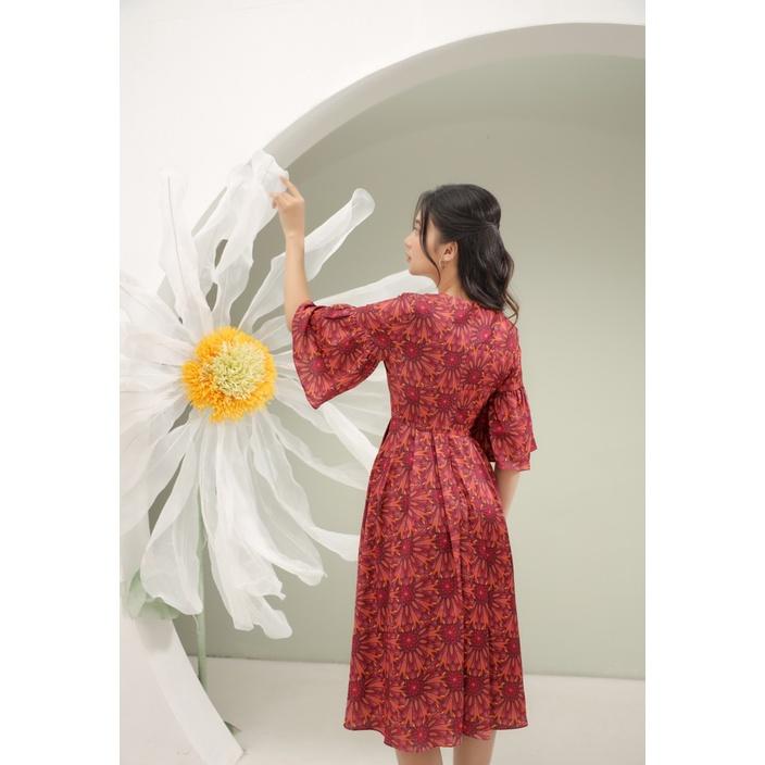 Đầm xoè cổ vuông hoạ tiết in, chất liệu mango lụa, may hai lớp CLARA MARE Printed pattern princess dress DRE4004