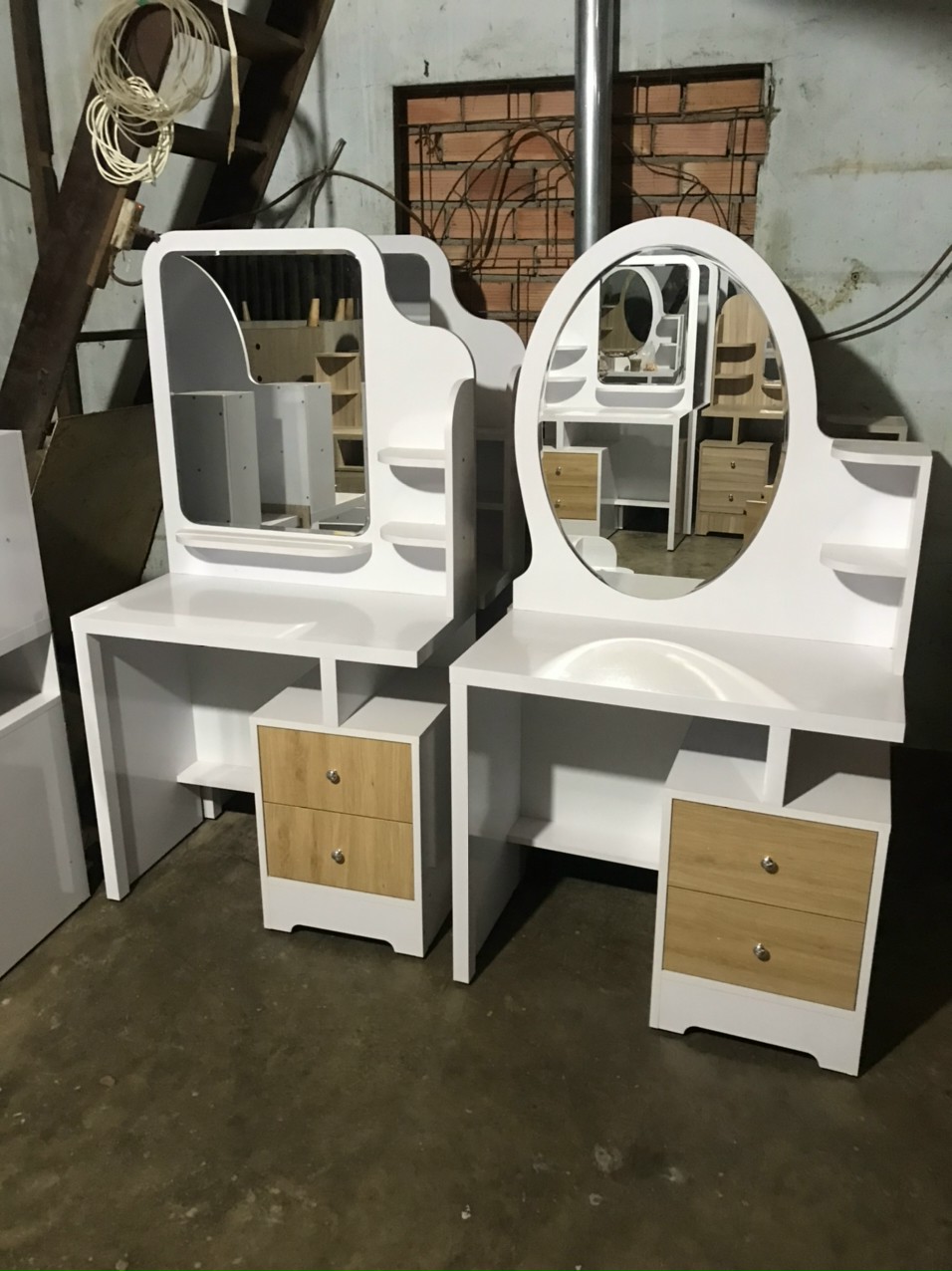 Bàn trang điểm gỗ MDF phủ melamine nhiều kích thước