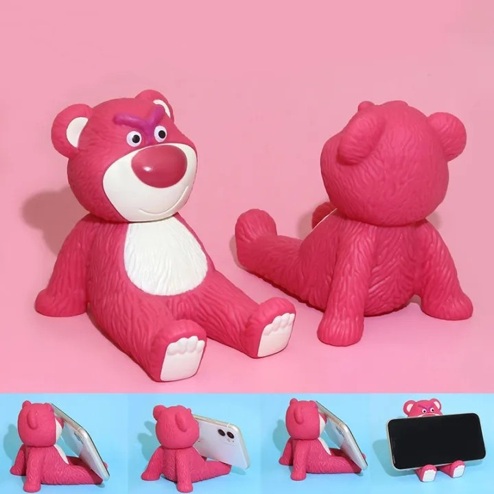 Giá đỡ kệ đỡ điện thoại, máy tính bảng gấu dâu Lotso cute đáng yêu trang trí bàn học, ô tô