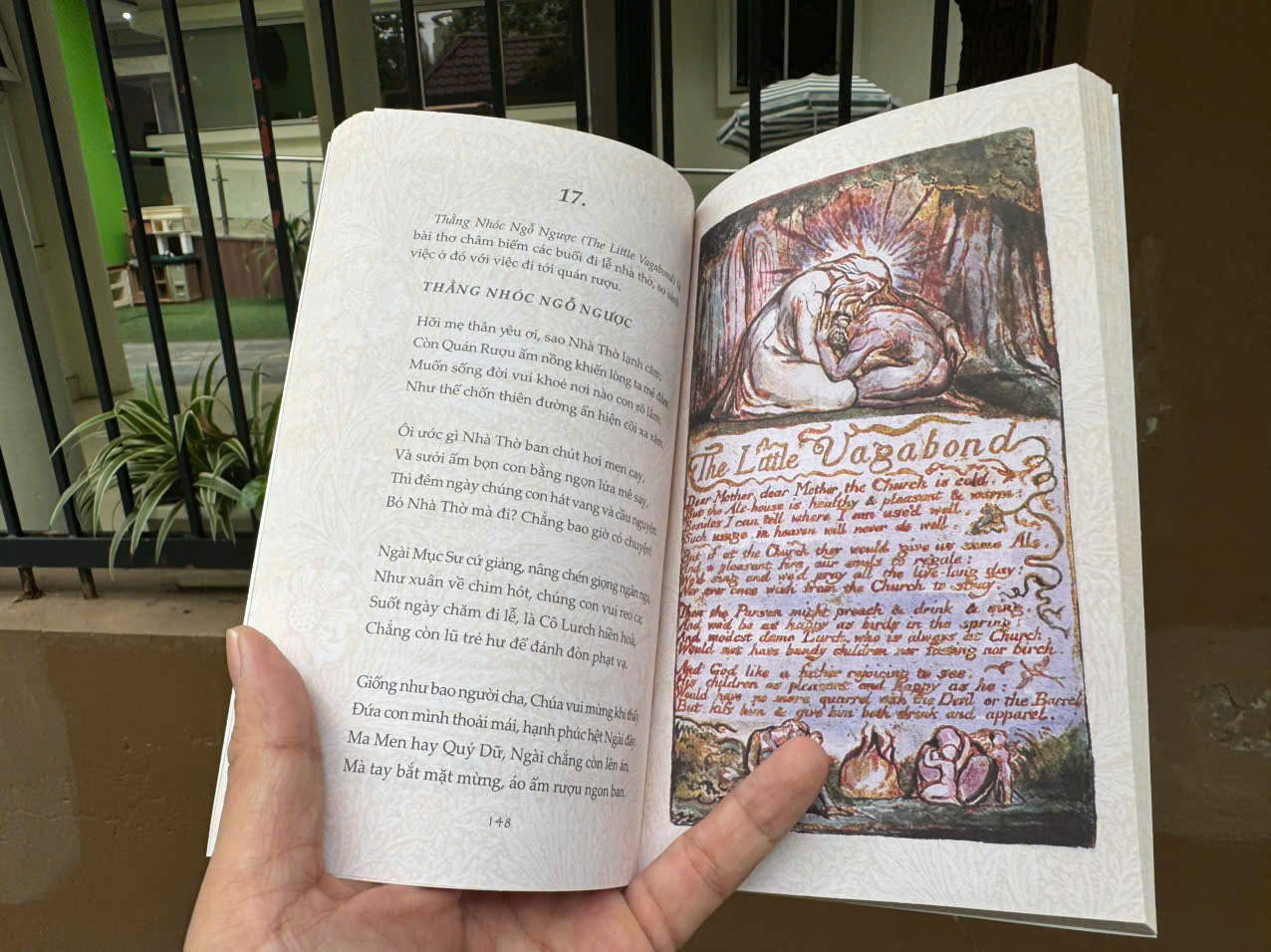 TUYỂN TẬP WILLIAM BLAKE - KHÚC CA THƠ NGÂY VÀ TỪNG TRẢI - William Blake - Nguyễn Tuấn Bình dịch – Book Hunter - NXB Văn Học
