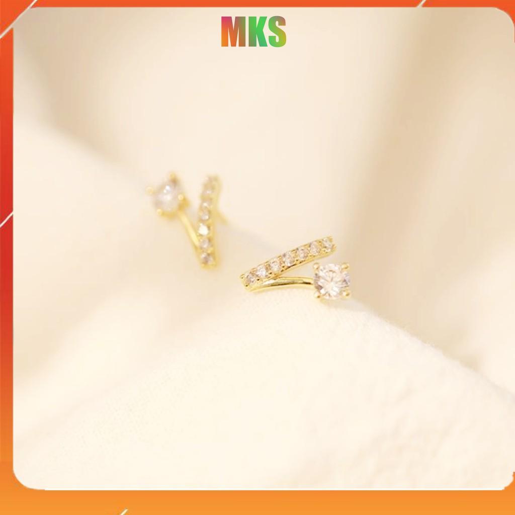 Hoa tai bạc nữ, bông tai nữ bạc 925 chữ V đính đá AAA mạ vàng sáng bóng phong cách HQ.