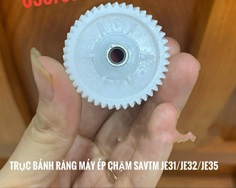 Trục bánh răng máy ép chậm SATM jE31 ảnh thật