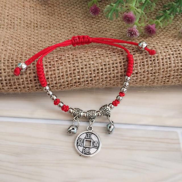 Vòng tay HandMade dây đỏ phối mặt đồng xu