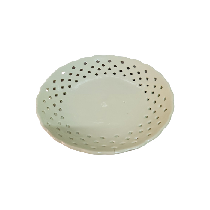 Đĩa Bát Hương Men Vàng Sang Trọng và Độc Đáo với Lỗ Trang Trí