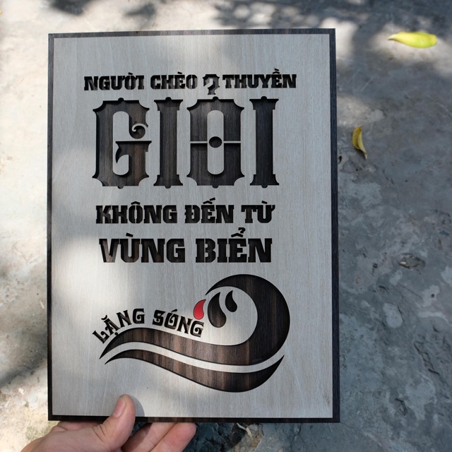 Tranh gỗ treo tường_Người chèo thuyền giỏi không đến từ vùng biển_CRN_01