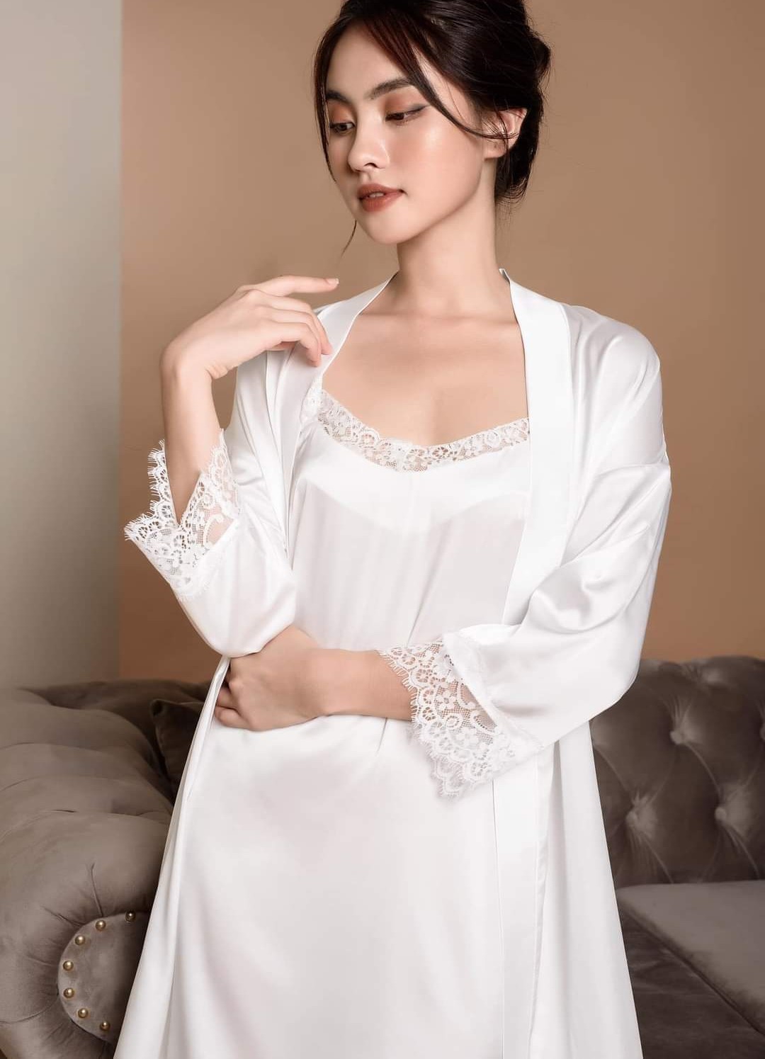 Hantu Sleepwear -Set áo choàng +váy ngủ lụa cao cấp kèm đai áo đủ size