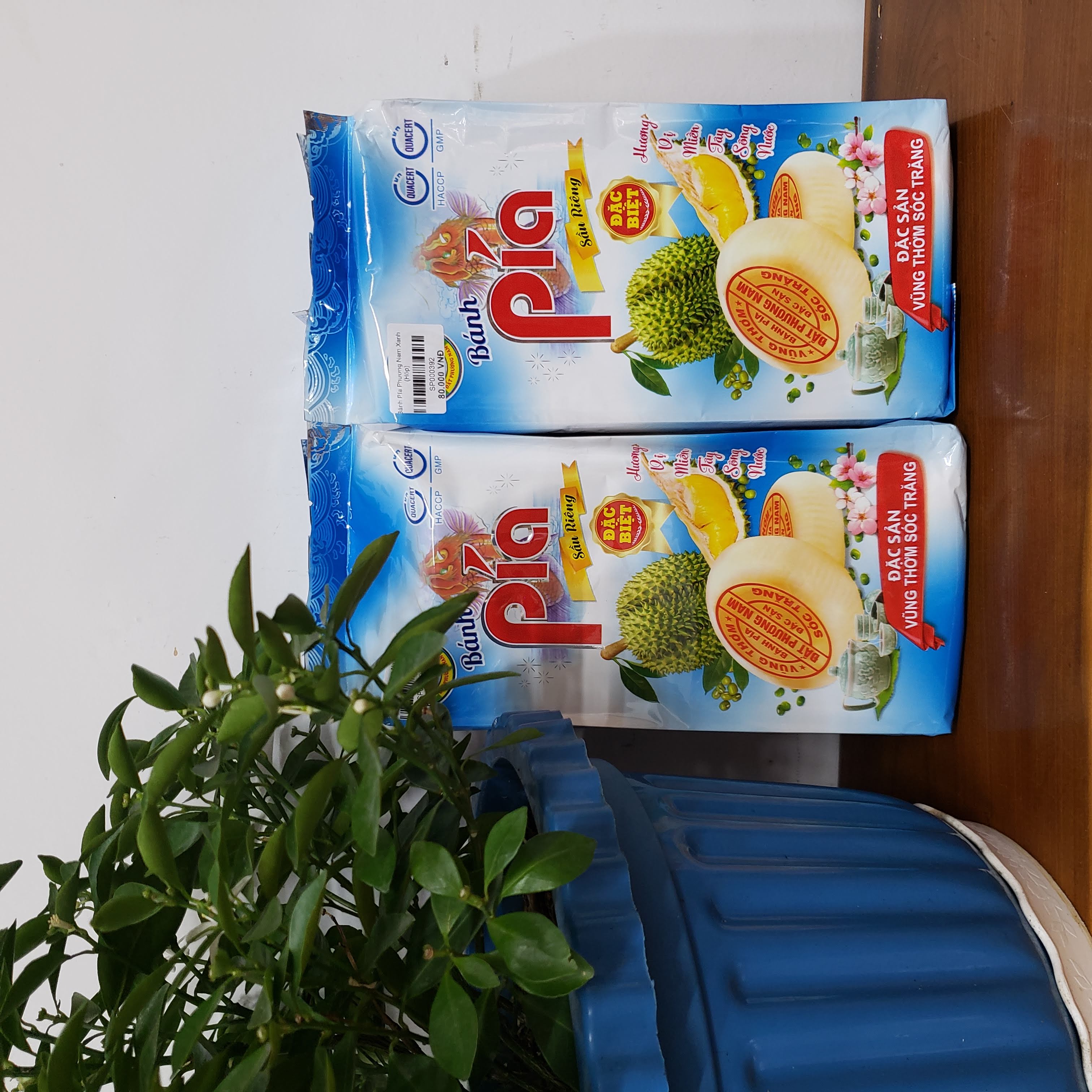 Bánh Pía sầu riêng Đất Phương Nam, đậu xanh, khoai môn, chay thịt, lạp trứng muối, 500 gram - Seavy