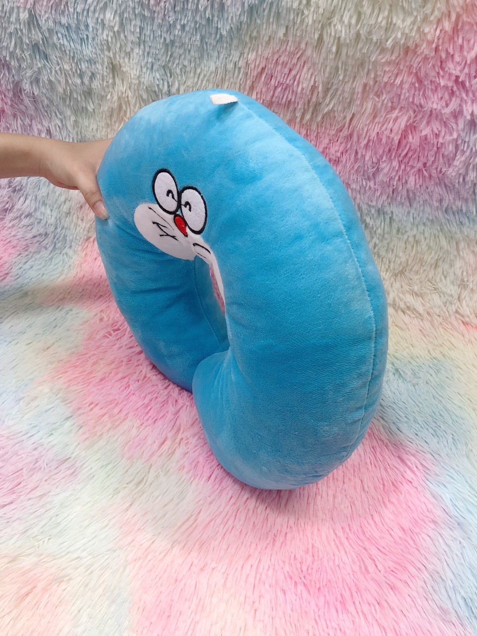 Gối kê cổ , chữ U Doremon 35cm