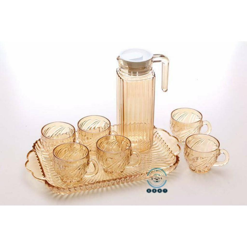 BỘ BÌNH ^ CỐC KÈM KHAY VÀNG