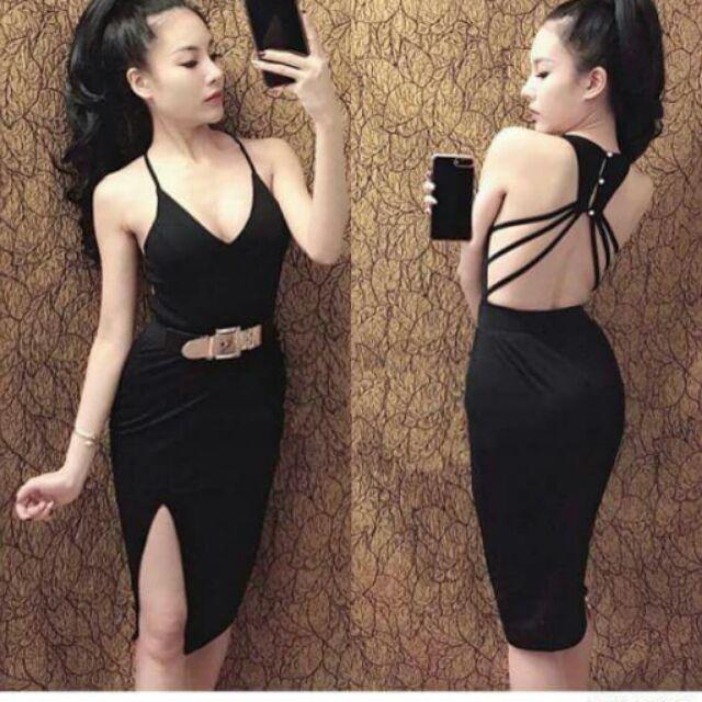 Đầm hở lưng đính nút đan dây