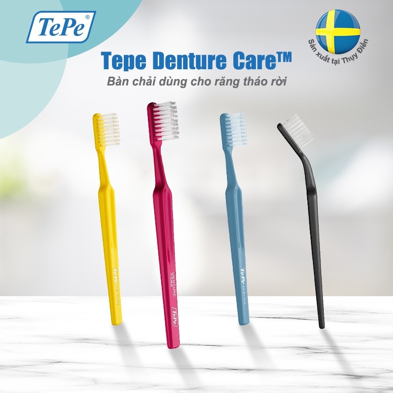 Bàn Chải Đánh Răng Giả TePe Denture Brush – Làm Sạch Hàm Giả Hiệu Quả (Vỉ) - Nhập Khẩu Thuỵ Điển