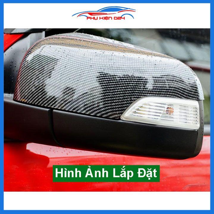 Ốp gương Everest 2017-2018-2019-2020-2021-2022 vân Cacbon bảo vệ chống trầy trang trí làm đẹp xe