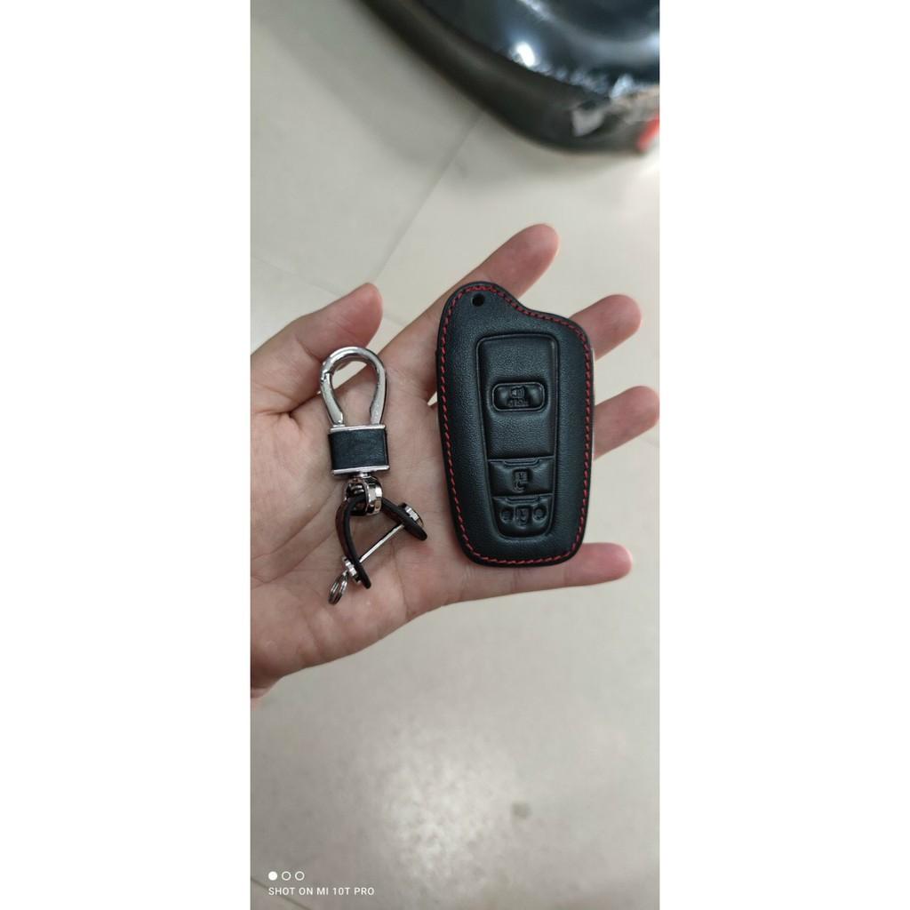 Bao da, ốp móc chìa khóa dành cho TOYOTA Corolla Cross cam kết da thật siêu bền, có logo kim loại nổi