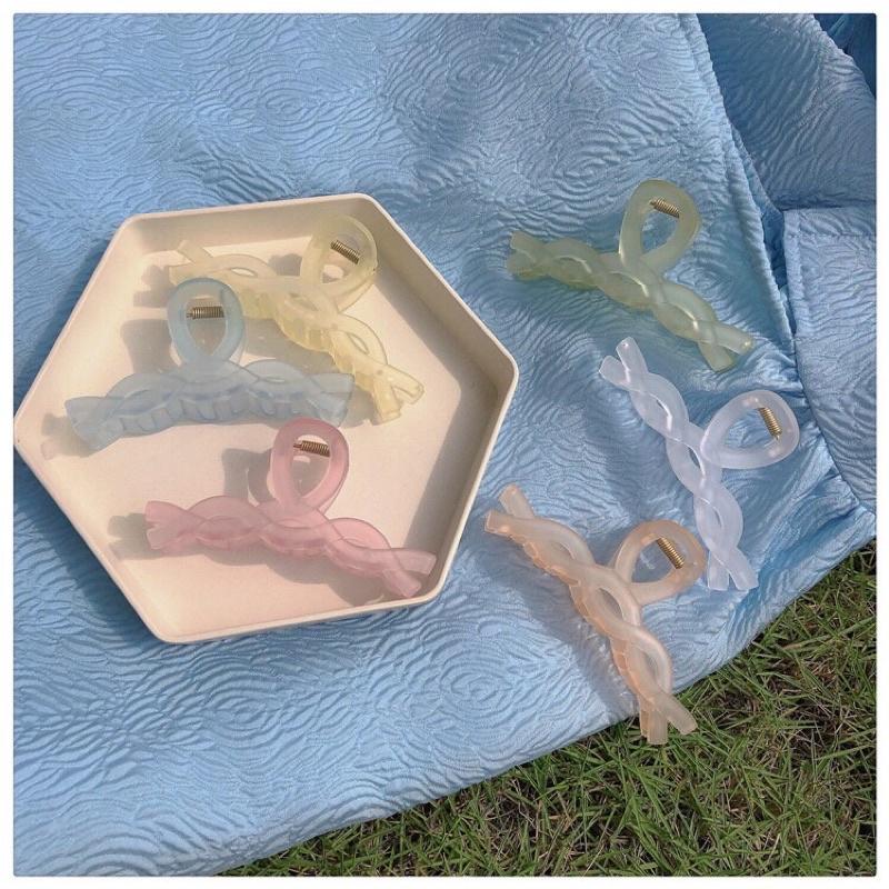Kẹp càng cua dạng xoắn pastel