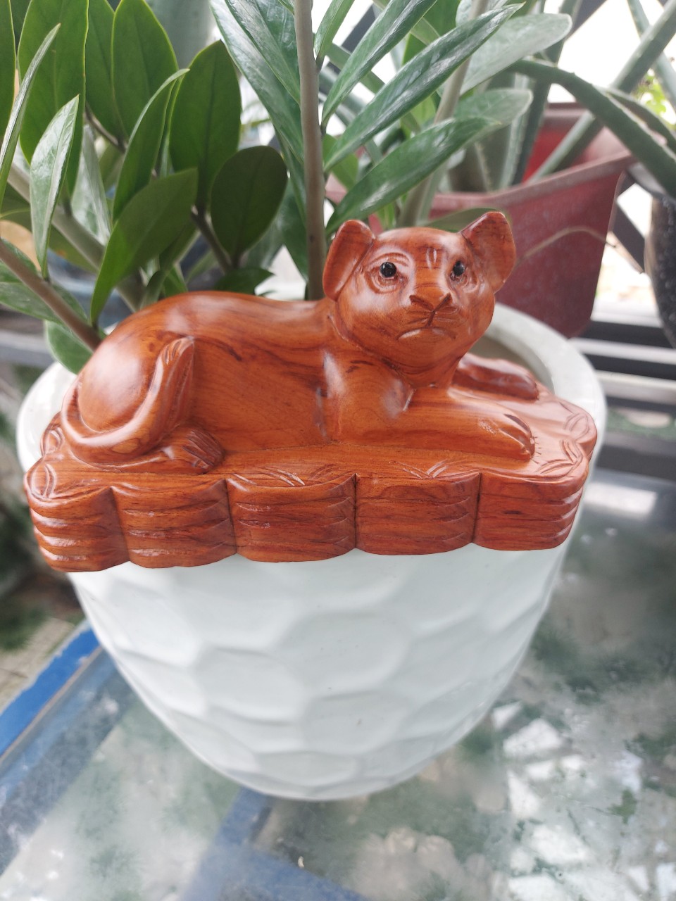 Tượng con Mèo bằng gỗ hương ngang 20 cm
