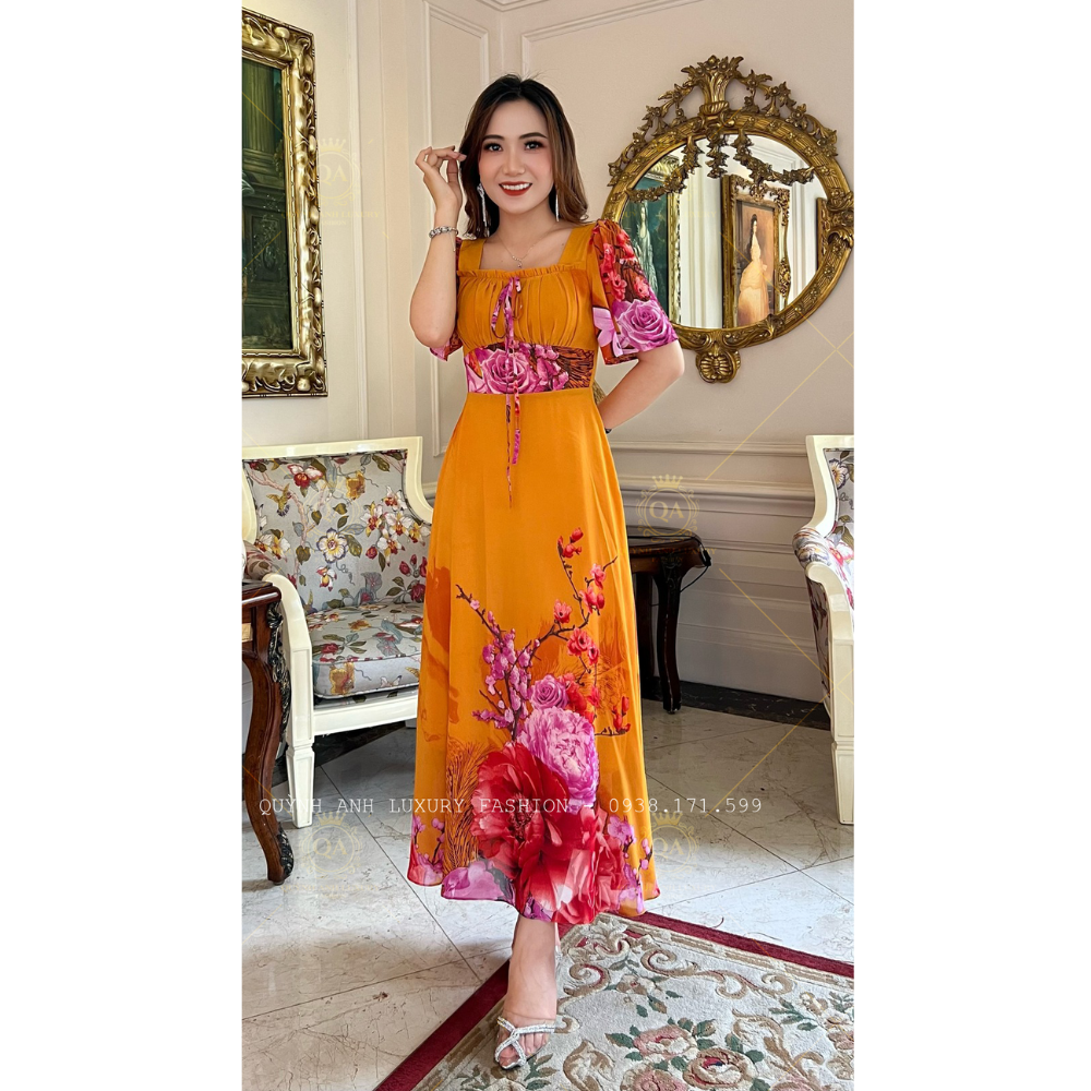 Đầm Xoè Hoa 3D Vàng Cổ Vuông Dập Ly Tay Loe Voan Cao Cấp Sandra Dress