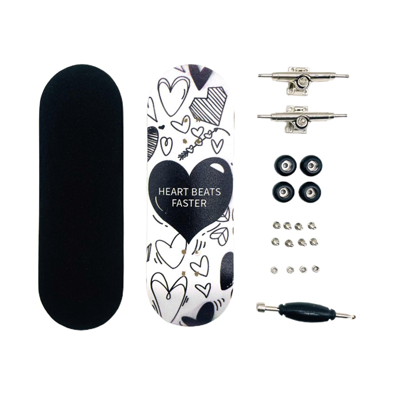Novelty Finger Skateboard Favors for Kids Toddlers Boys Girls Gifts