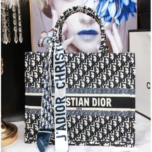 Túi Thổ Cẩm Dir - Túi Cầm Tay Du Lịch Size 40 Kèm Khăn Có Ảnh Thật