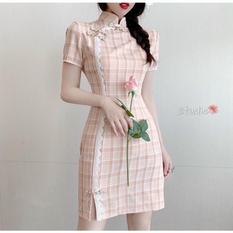 Đầm sườn xám tay ngắn hoạ tiết sọc caro siêu xinh