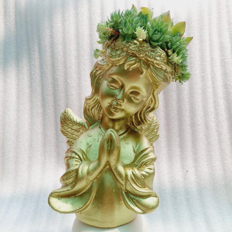 Chậu đất nung Bình Dương, bé gái Thiên Thần, đường kính miệng 11cm, chiều cao 25cm