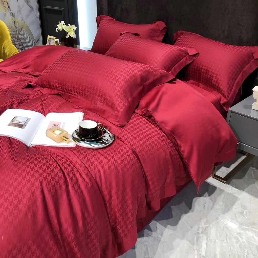 Bộ Chăn Ga Gối Tencel Thiên Nhiên Cao Cấp - Đỏ