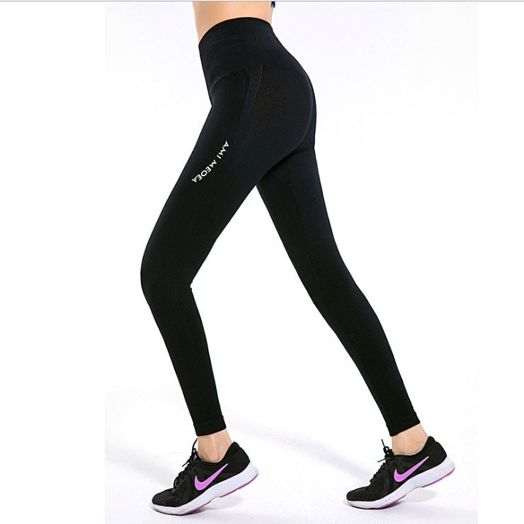 Quần legging nữ CLEACCO  tập gym, quần yoga chất vải Dệt thoáng mát , co giãn 4 chiều