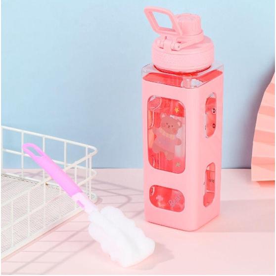 Bình nước thể thao dáng vuông dung tích 700ml kèm sticker đáng yêu