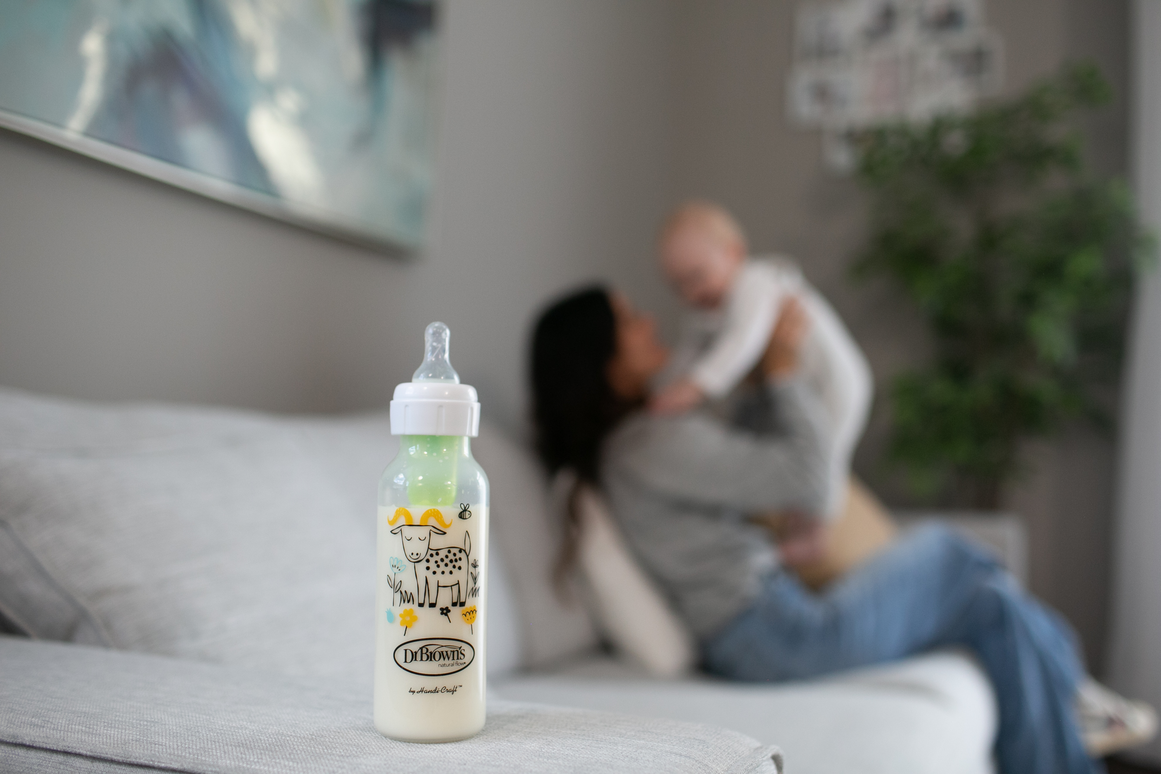 [ SB81107-ESX ] Bình sữa Dr.Brown's cổ thường 250ml hình con dê, nhựa PP, phiên bản Options Plus
