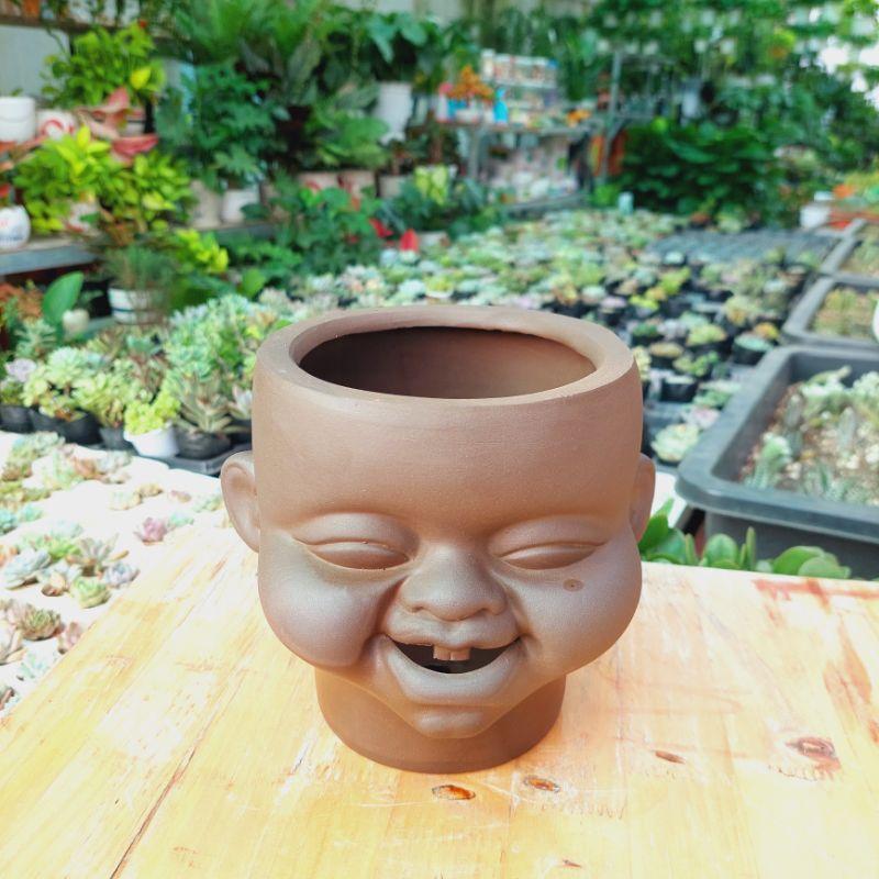 Chậu đất nung Bình Dương - Chú Tí, đường kính miệng chậu 13cm, chiều cao chậu 15cm