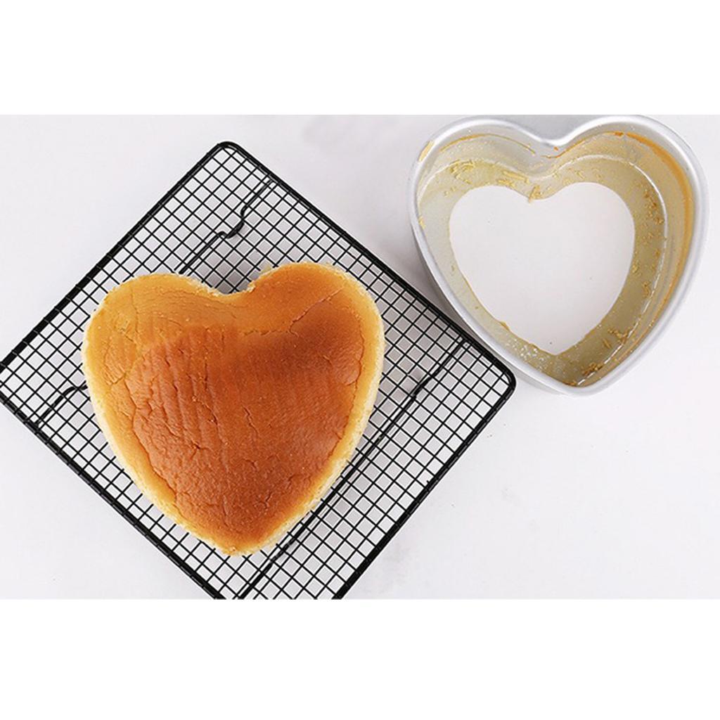 Heart Shaped Cake Pan with Removable Bottom Aluminum Wedding Baking Cake Tin Pan