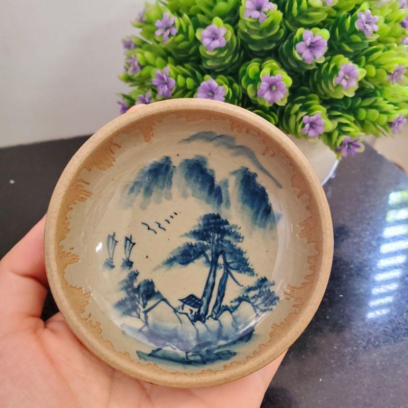 Chén chủ vẽ tay dòng chén tròn chân cao T