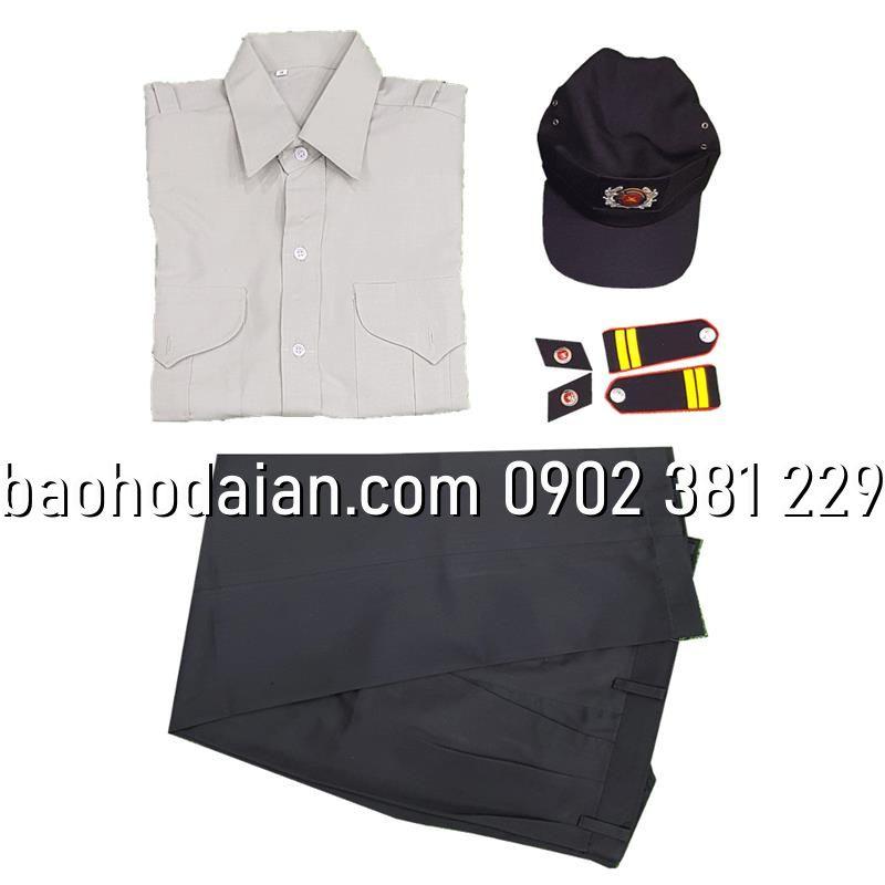Quần áo bảo vệ màu trắng đầy đủ phụ kiện