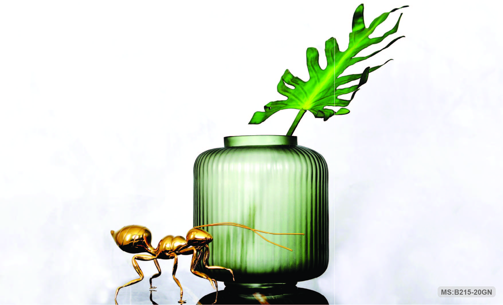 Lọ hoa thủy tinh cao cấp 22cm - Phong cách Bắc Âu -B215-20GN