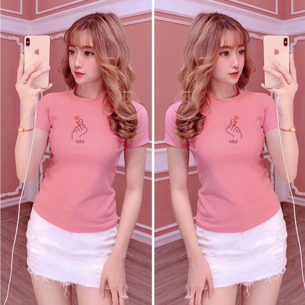 Áo Thun Nữ Cổ Tròn Thêu Bàn Tay