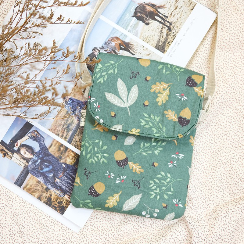 Túi đeo chéo nữ họa tiết Hạt Dẻ style vintage, gồm 2 ngăn có khóa kéo