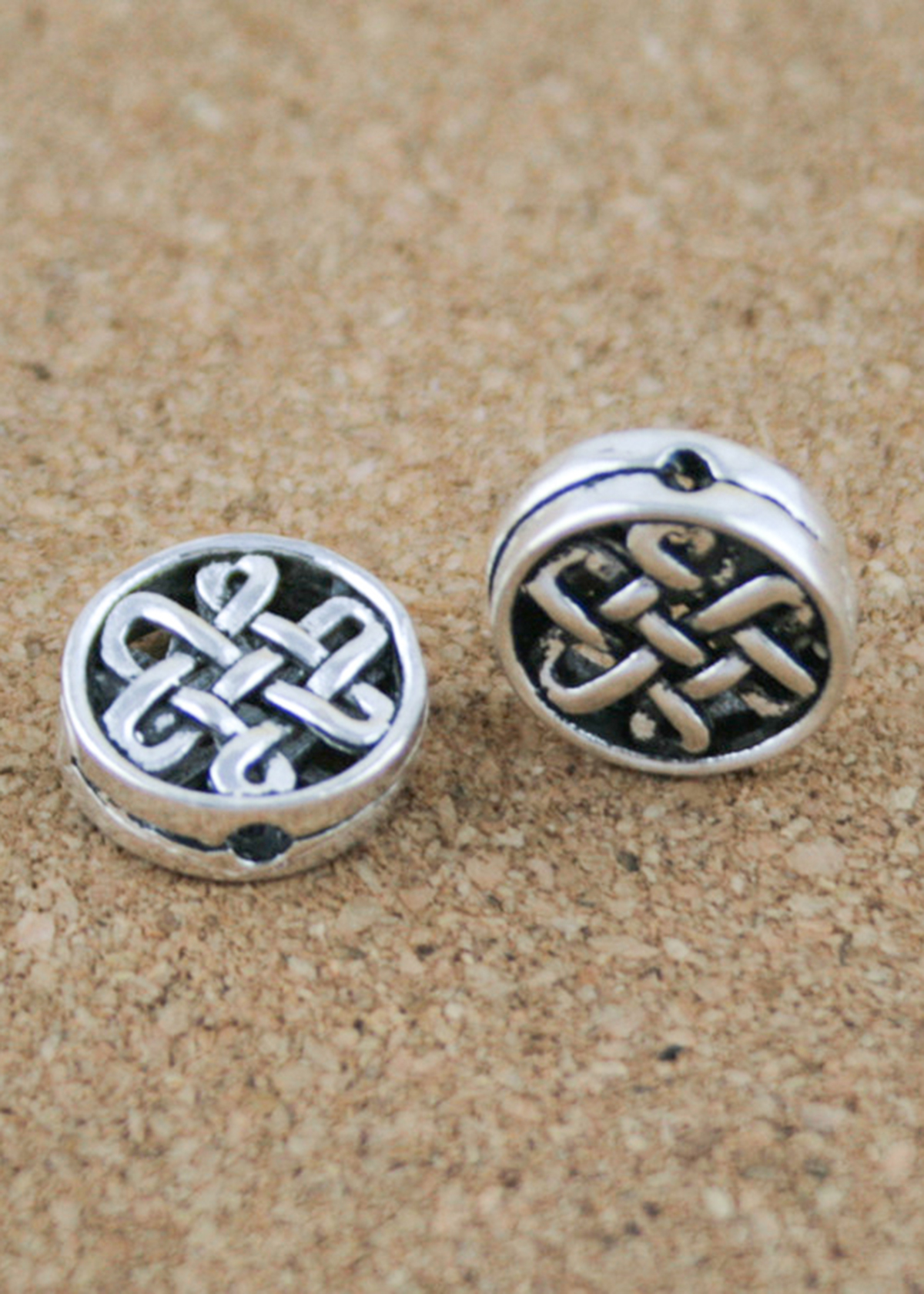 Combo 2 cái charm bạc xỏ ngang hình tròn - Ngọc Quý Gemstones