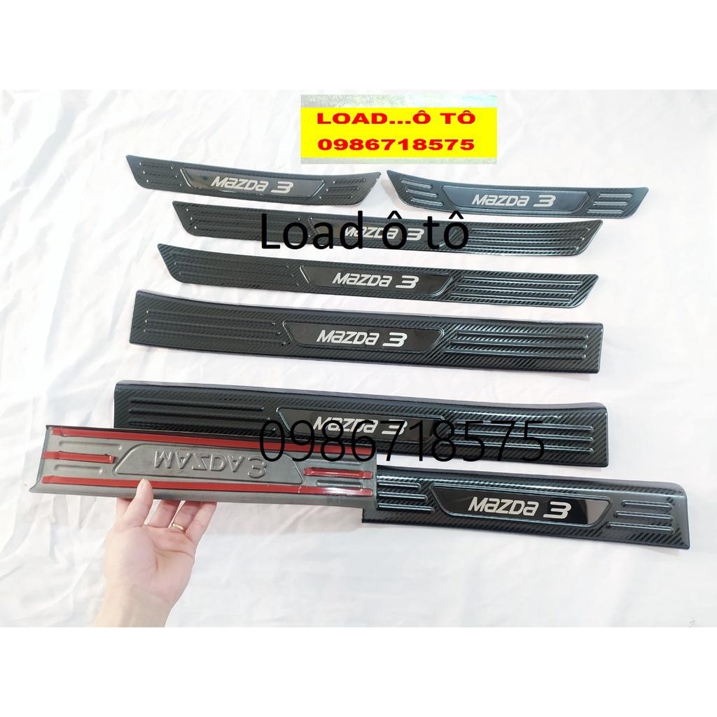Bộ Ốp Bậc Cửa, Nẹp Bước Chân Mazda 3 2023-2020 Mẫu Vân carbon Cao Cấp