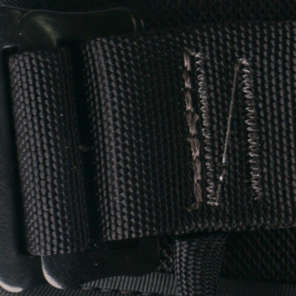 Climbing Harness, Safe Seat Belts Half Body Guide Harness for Mountaineering Tree Climbing Outdoor Training Caving Rock Climbing Rappelling Equip