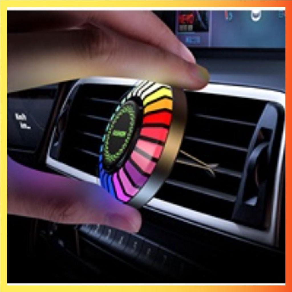 Nước hoa kẹp điều hoa ô tô cảm biến theo nhạc đèn led RGB điều chỉnh qua APP