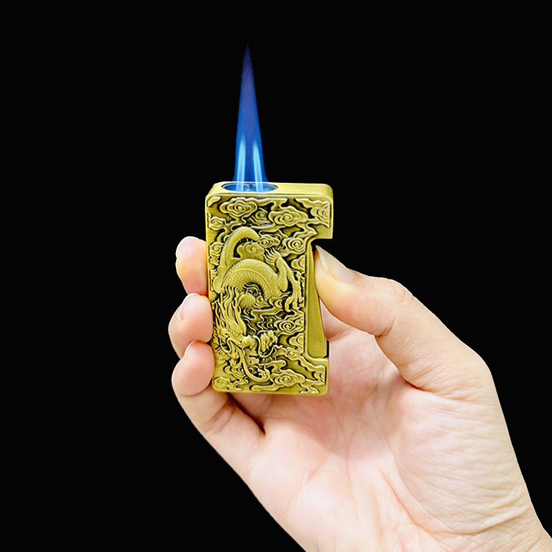 Bật lửa hộp quẹt khè bấm ngang khắc nổi hình Rồng thăng thiên - xài gas