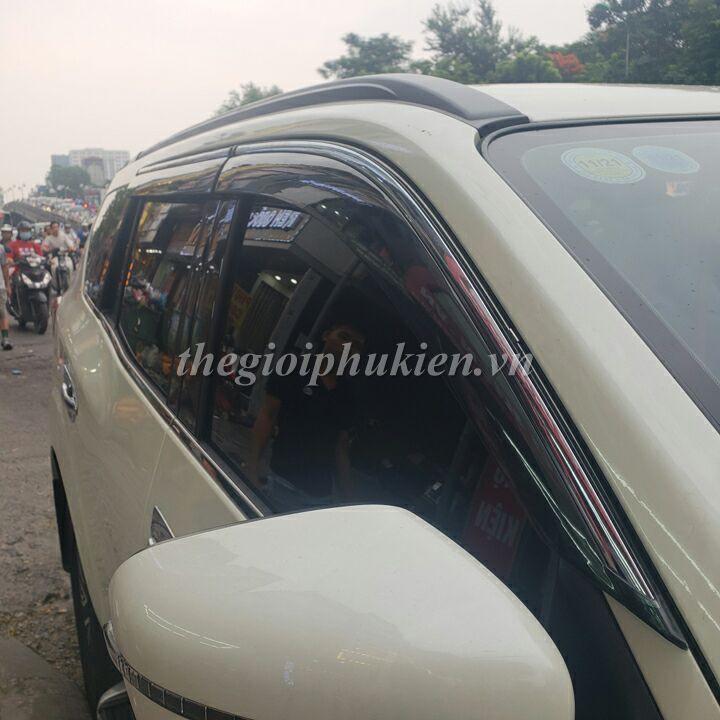 Bộ vè che mưa Nissan Terra chỉ mạ Crom cao cấp