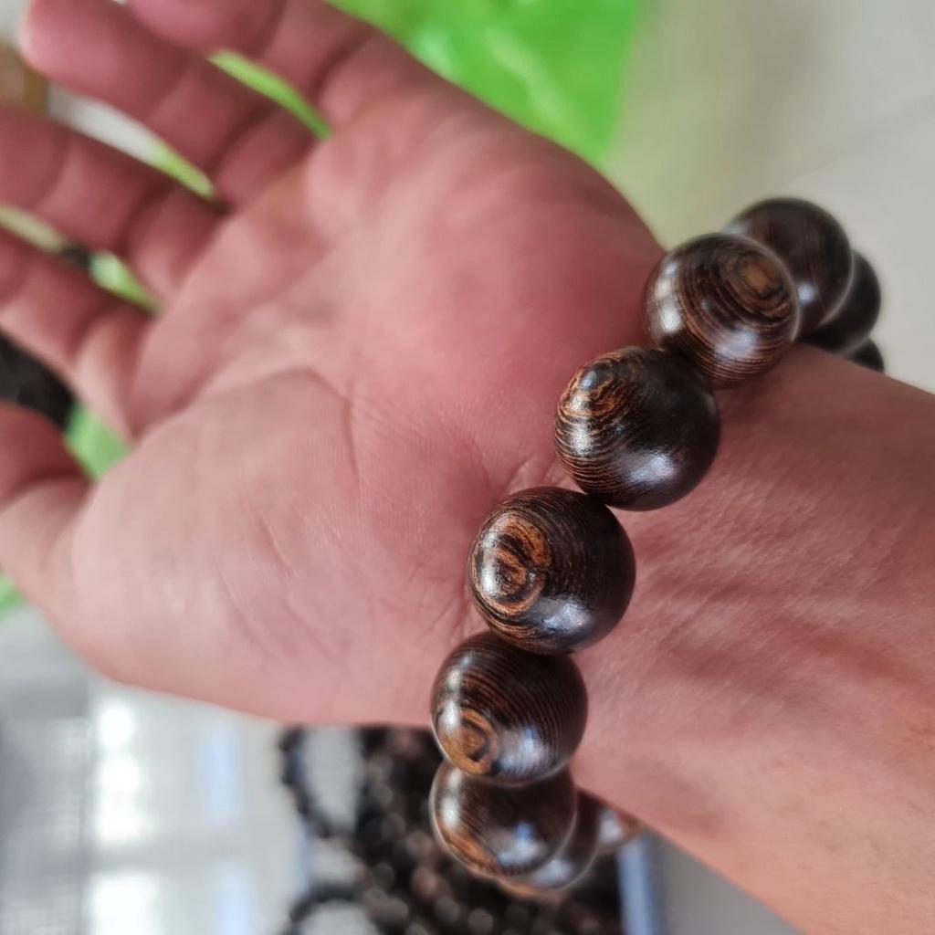 Vòng Tay Trầm Hương Tròn Đơn Sánh Chìm Nước- Trầm Hương Tự Nhiên - Trầm Việt- Size Nam Nữ.