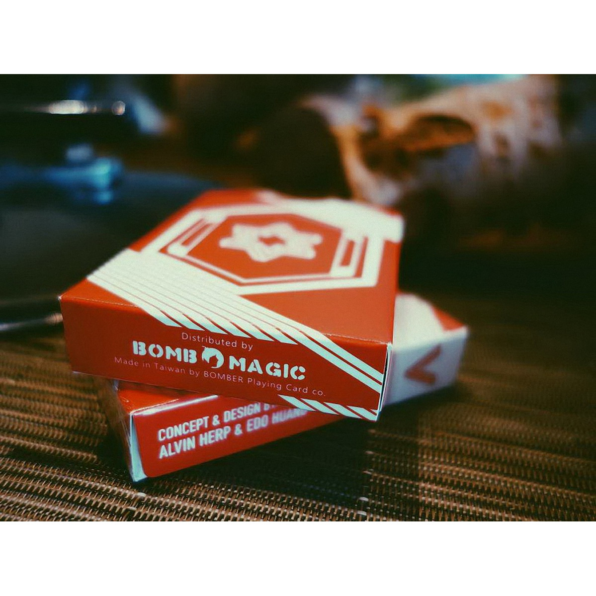 Bài ảo thuật Bomb Magic