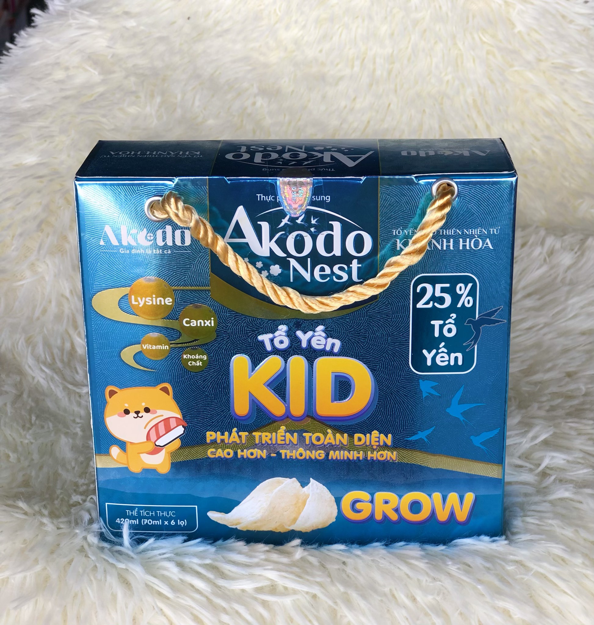 Yến Sào Akodo Kids Grow 25% yến dành cho bé từ 6 tháng tuổi (lốc 6 hũ 420ml)