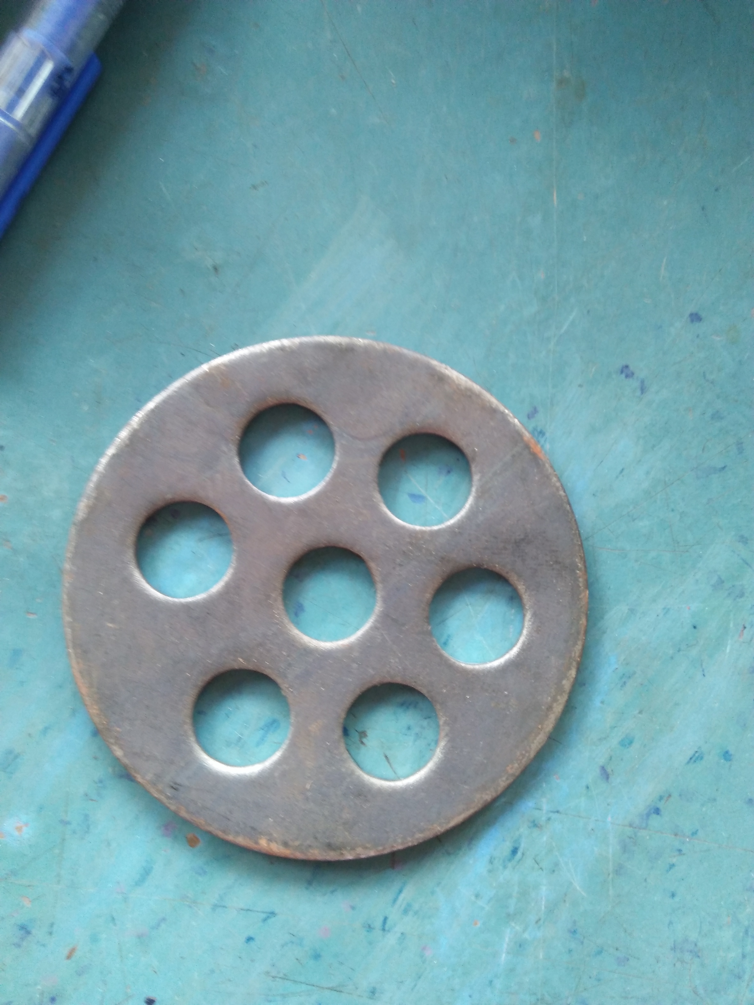 2 miếng sắt chặn than 7 lỗ dùng cho bếp than điện 24,26cm