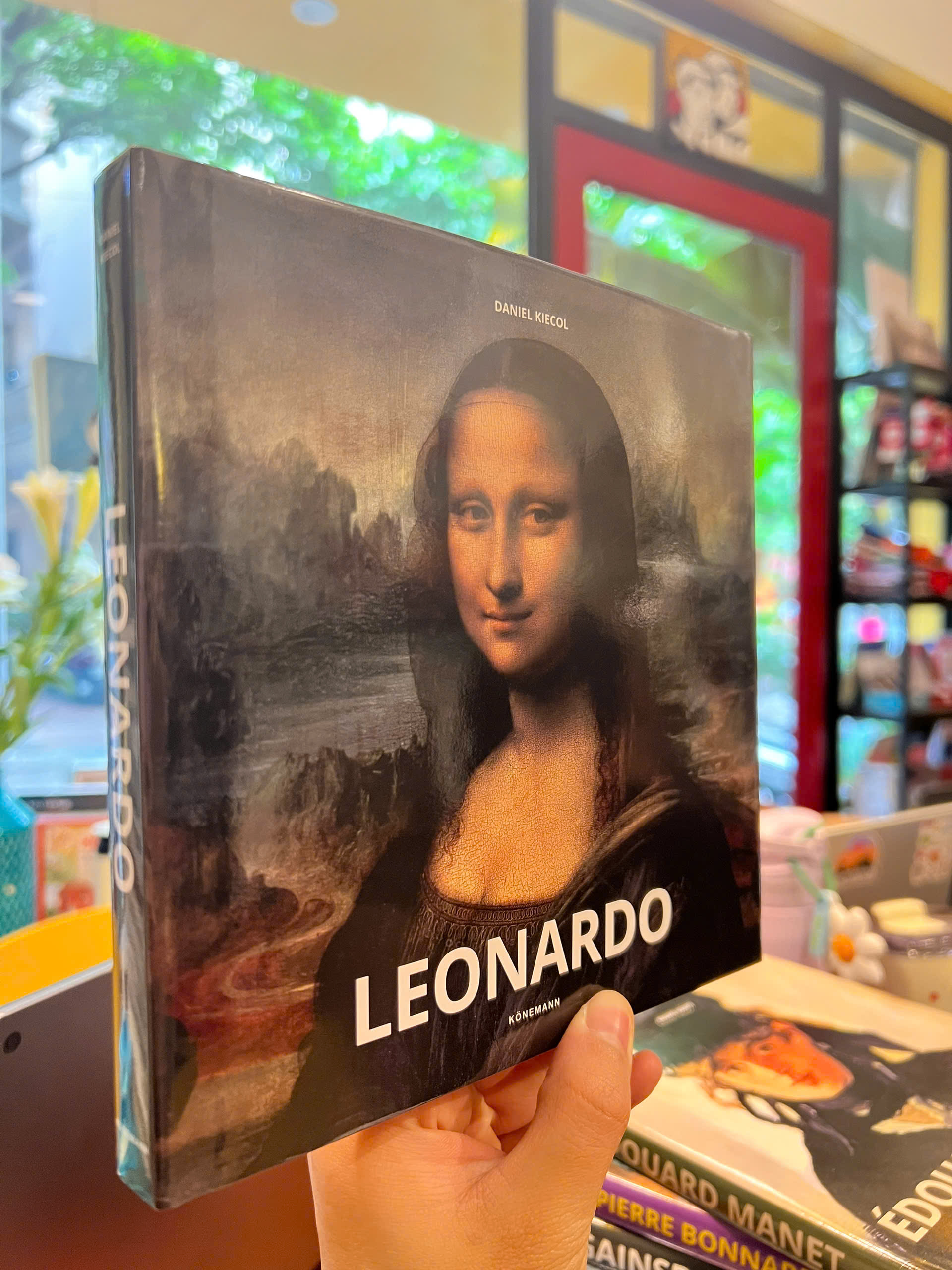 Sách - Leonardo by Daniel Kiecol | Art & Design / Ngoại văn Nhập khẩu UK / Bìa cứng / Nghệ thuật