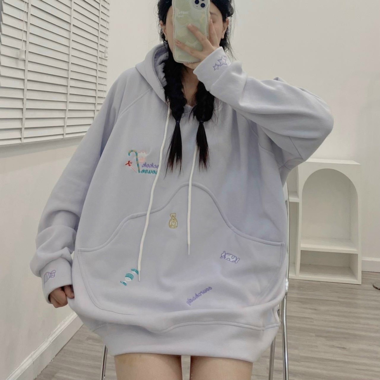 Áo Hoodie Nỉ Bông Túi Lạ Mắt Chữ Thêu HOUSE Unisex, Áo Hoodie nỉ thêu " ECKOK HOUSE " / form rộng unisex (Ảnh shop tự chụp), Áo khoác HOODIE MÀU ĐỎ thêu chữ vải nỉ lót bông form rộng khoác ngoài unisex nam nữ