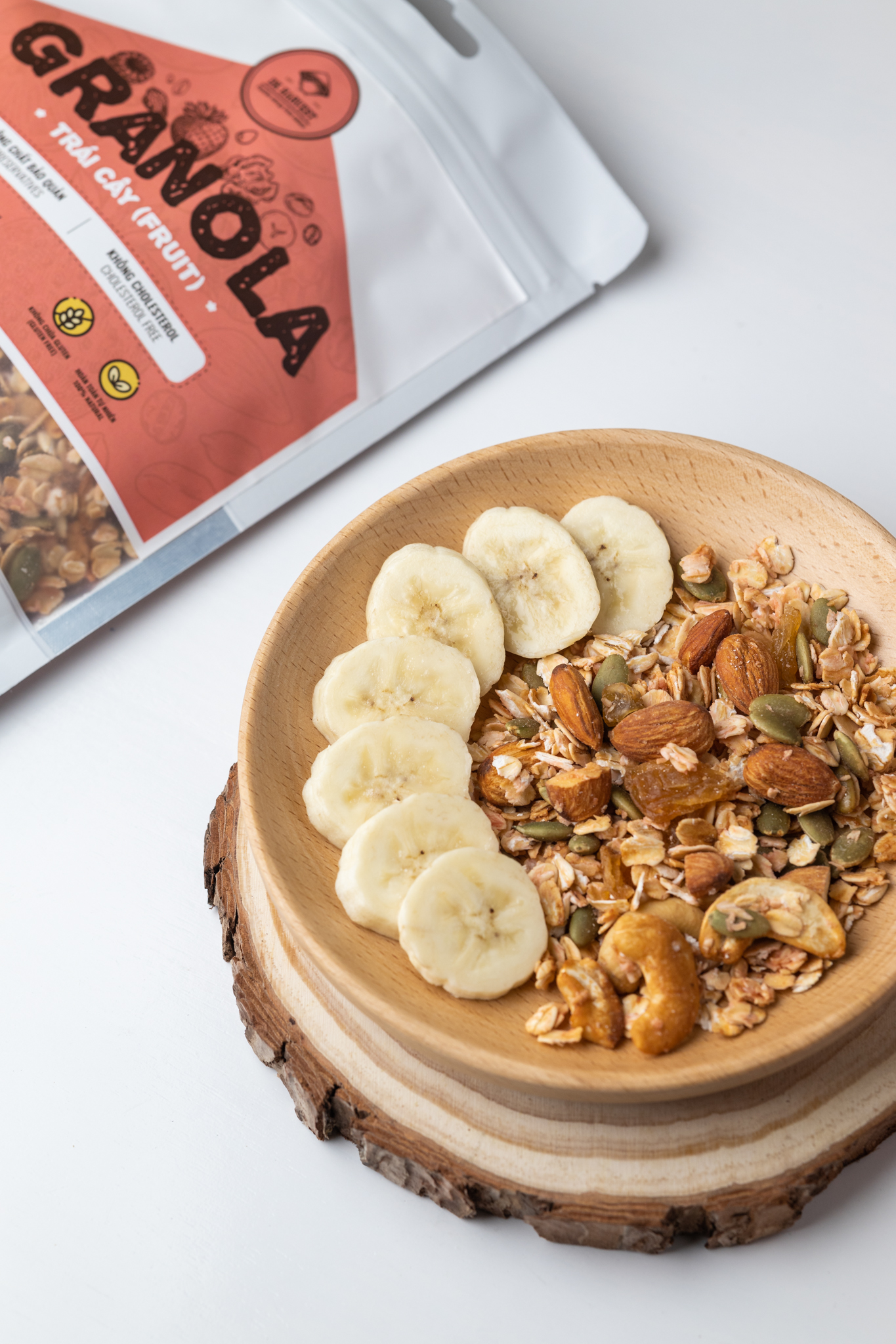 Hình ảnh Granola Siêu Hạt DK Harvest - 5 loại hạt ngũ cốc Giảm Cân Nướng Mật Ong, Không Đường - Trọng lượng 500g