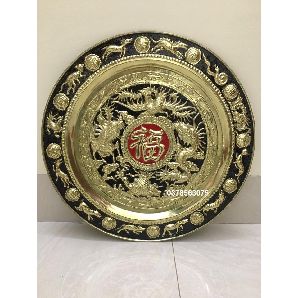 Mâm đồng chữ Phúc hán nền đen chất liệu bằng đồng vàng nguyên chất hoạ tiết tứ linh 52cm