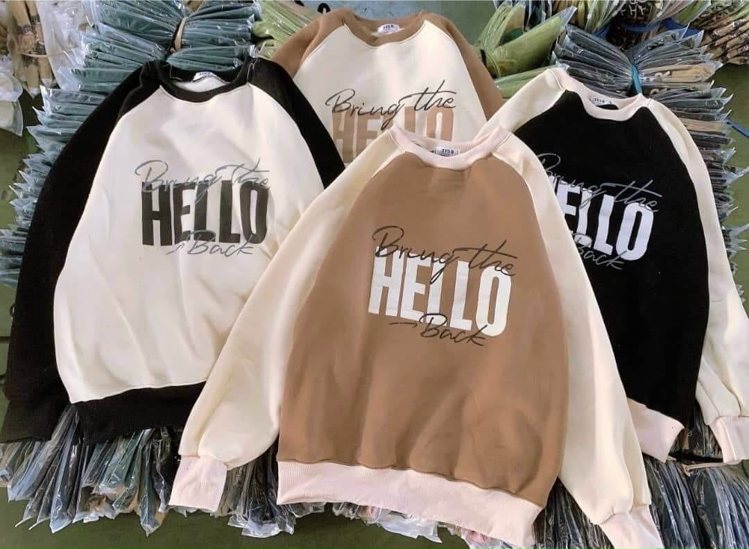 Áo Khoác Hoodie &amp; Sweater Nam Nữ Họa Tiết Chữ HELLO Chất Nỉ Ngoại Mềm Mịn Phong Cách Thời Trang Hàn, áo sweater phối tay ráp lăng chữ hello, Áo sweater nữ cổ tròn, áo hoodie nỉ form rộng phong cách ulzzang Hàn Quốc